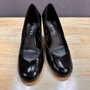 Taryn By Taryn Rose Black Patent Leather Pumps Size 8 Unique Heel